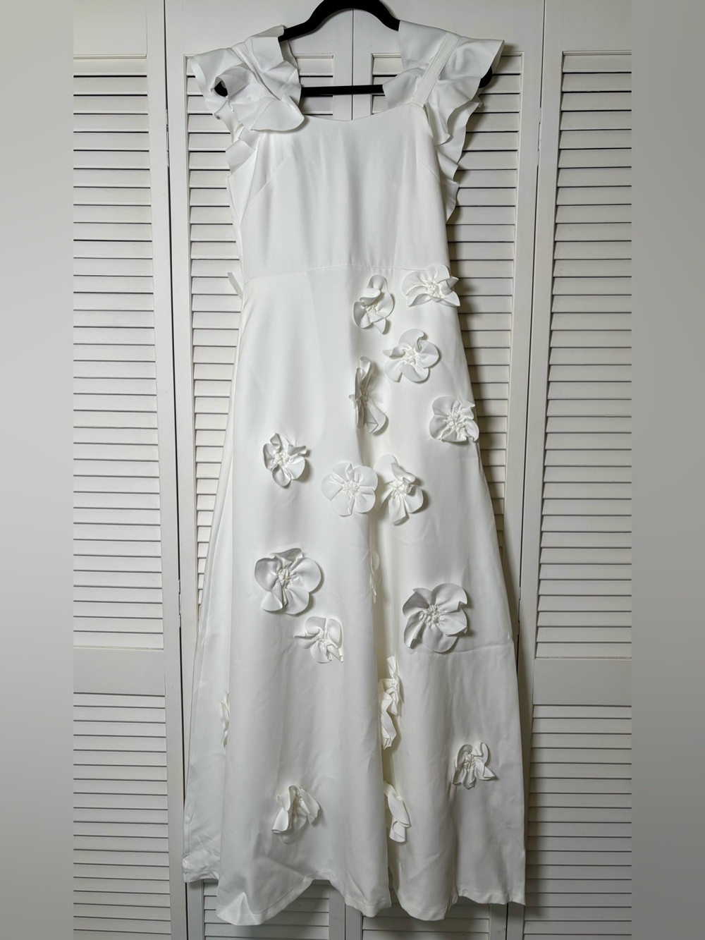 NWT Ansel White 3D Flower Ruffle Strap Dress Boutique Size Medium - Picture 5 of 8